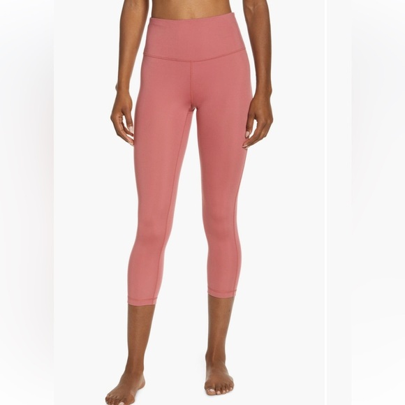 Zella Pants - Women's Black Zella Crop Leggings